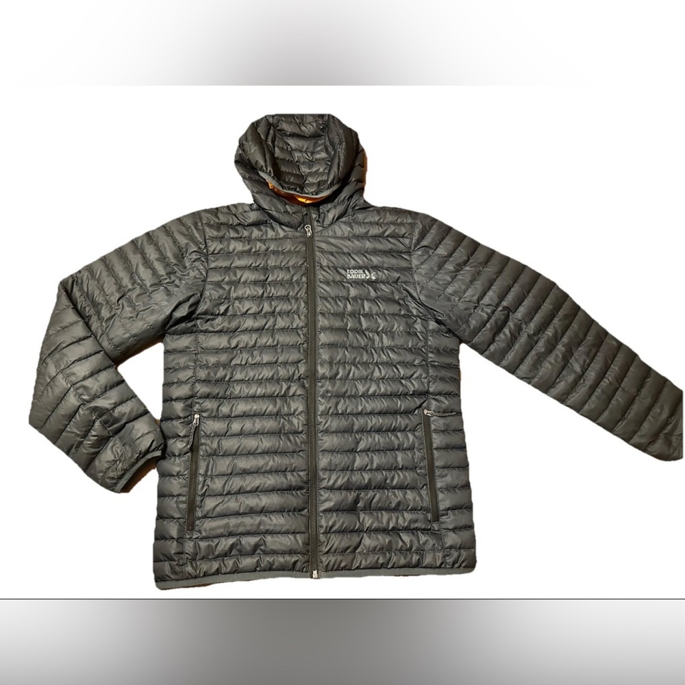 Eddie Bauer  CirrusLite hooded down jacket 650fill power premium down insulation